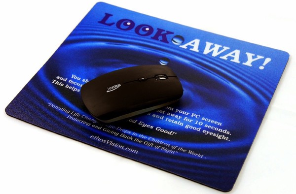 The ‘LOOK AWAY’ Mouse Mat – It’s a smart idea